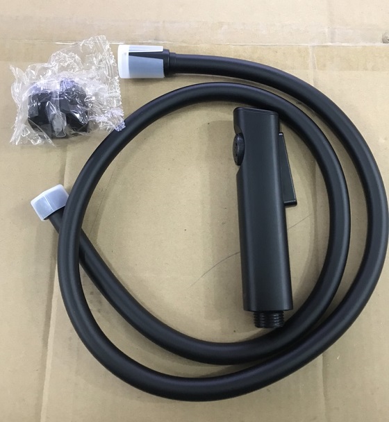 miken20xb095b Vòi xịt vệ sinh màu đen Miken XB095B Chính Hãng 1